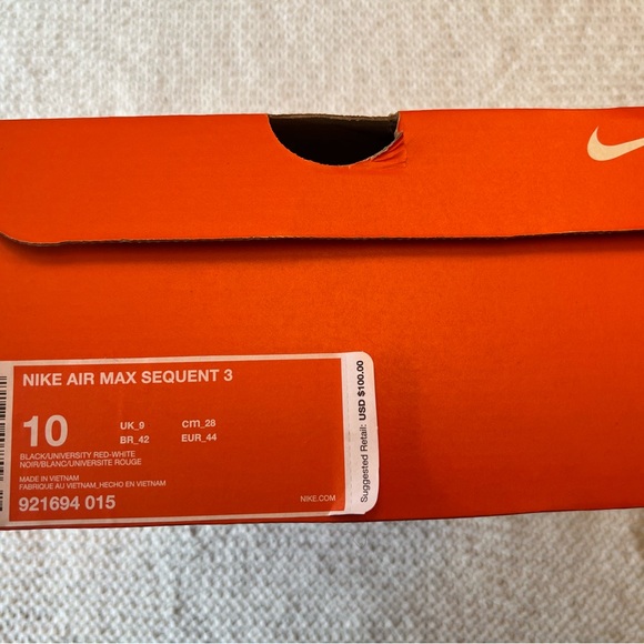 Like New Nike Air Max Sequent 3 - Picture 7 of 7